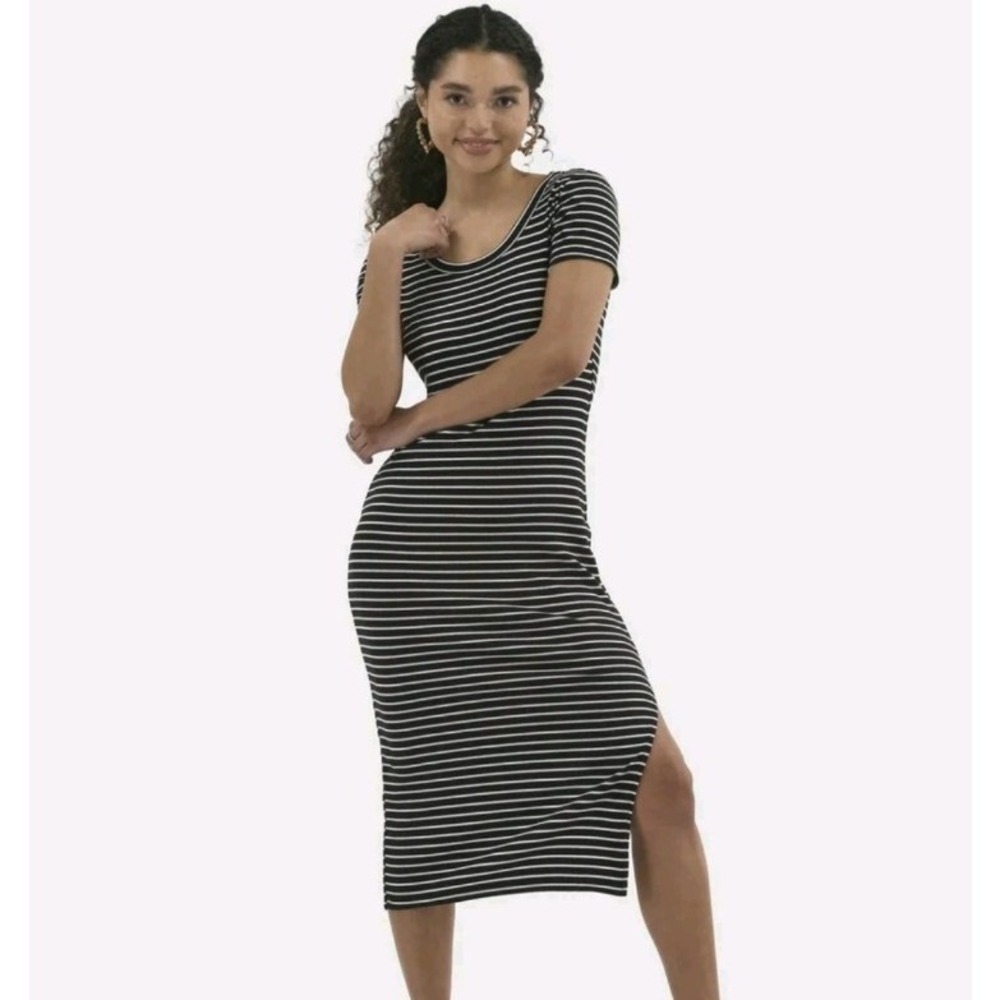 No Boundaries Striped Bodycon Midi Dress Medium 8-10 NWT Casual Comfort Stretch
